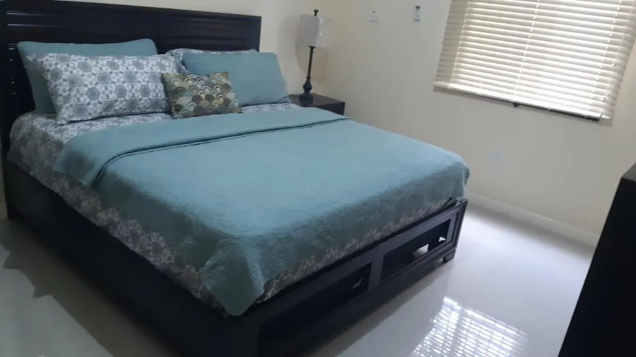 Luxury At Fairway Apartment Kingston Jamaica